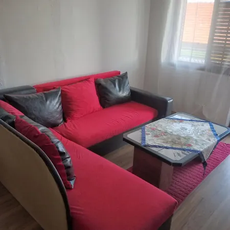 Yellow Hill Batinac Apartman Cuprija